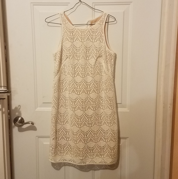 Ann Taylor Dresses & Skirts - Ann Taylor Loft size 0 crochet dress